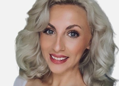 A headshot of Sophie