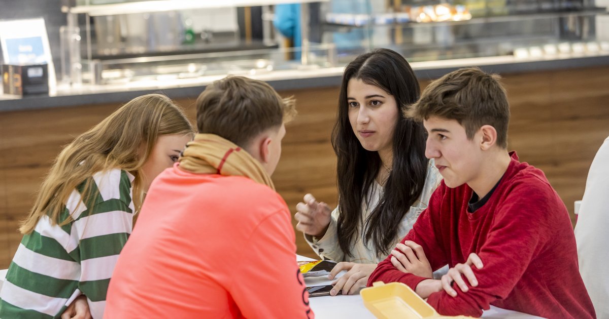 Case study: improving peer chat support groups | Mental Health Innovations