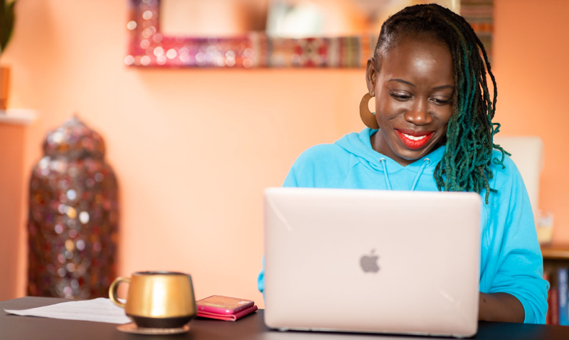 Shout Volunteer on the platform.png